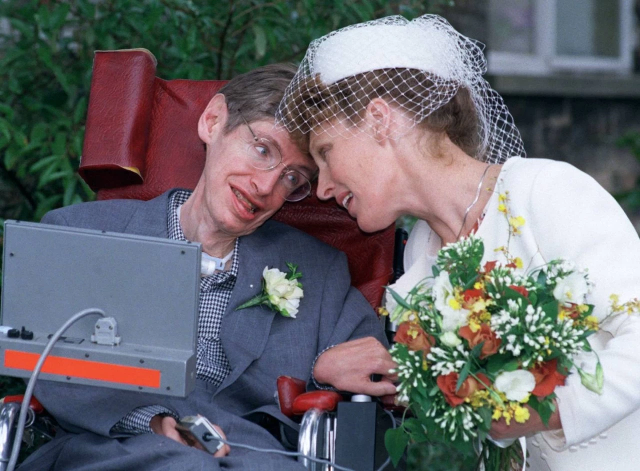 What Stephen Hawking’s wives say about him?